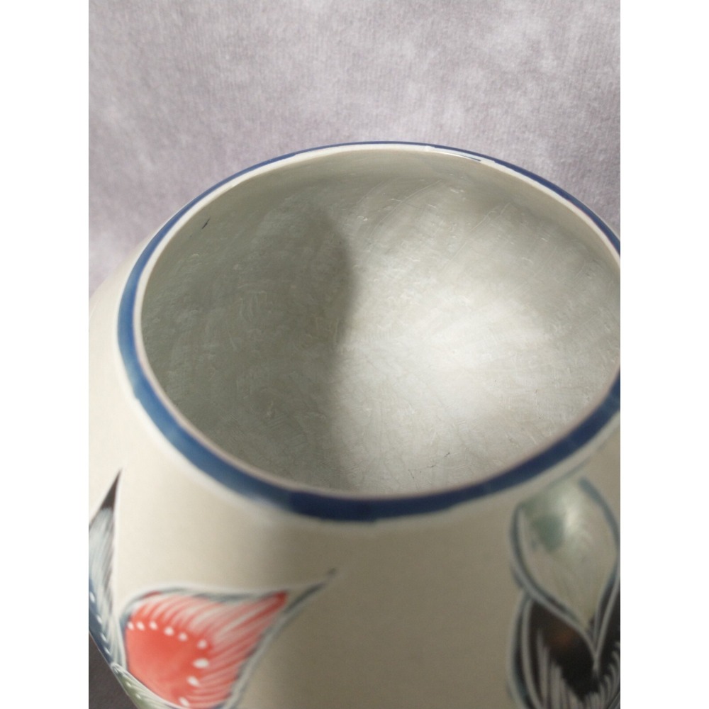 Pedestal Soapstone Jar With Lid Hand Painted and Carved Floral Design - Picture 6 of 10
